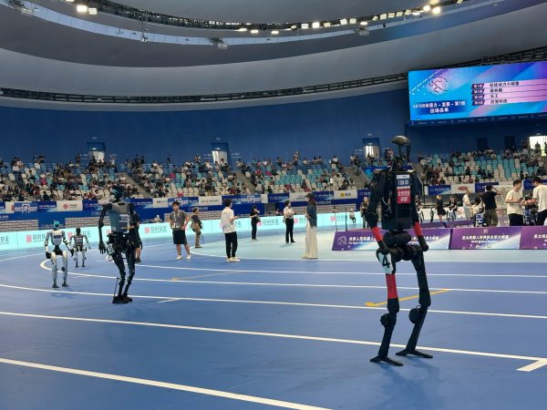 天创网  机器人4×100米接力，宇树、天工闯进决赛